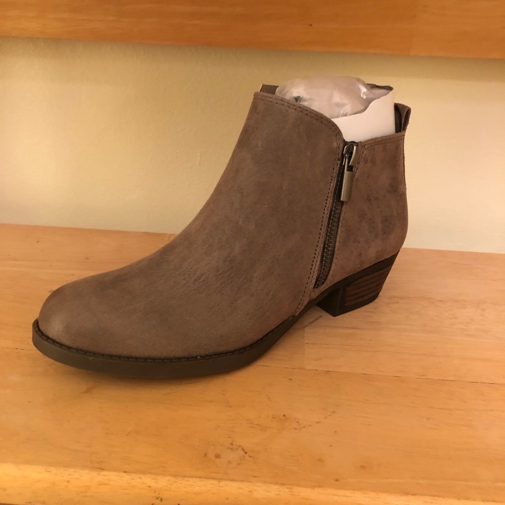 NWT Brie Booties